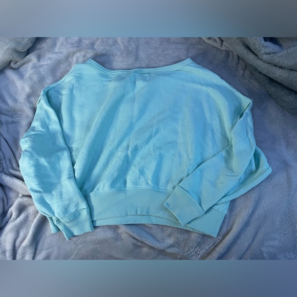 American Eagle Sweater - Picture 2 of 3